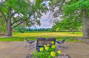 Spacious Apple Orchard Home Game Room, Pool!